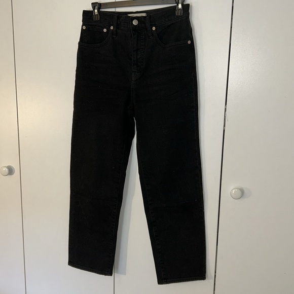 Madewell Classic Straight Jeans in Lunar Wash - Picture 2 of 8